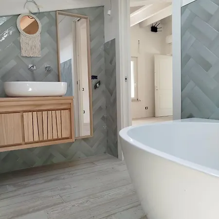 Slowcasa - Garden & Pool Chalé Torrevecchia Teatina