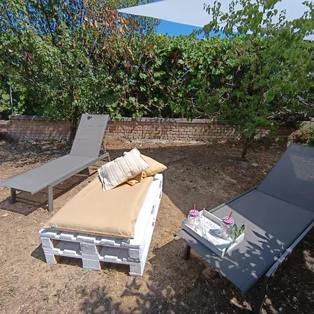 Slowcasa - Garden & Pool - Full * Torrevecchia Teatina