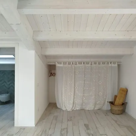 Slowcasa - Garden & Pool