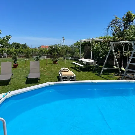 Slowcasa - Garden & Pool - Full *