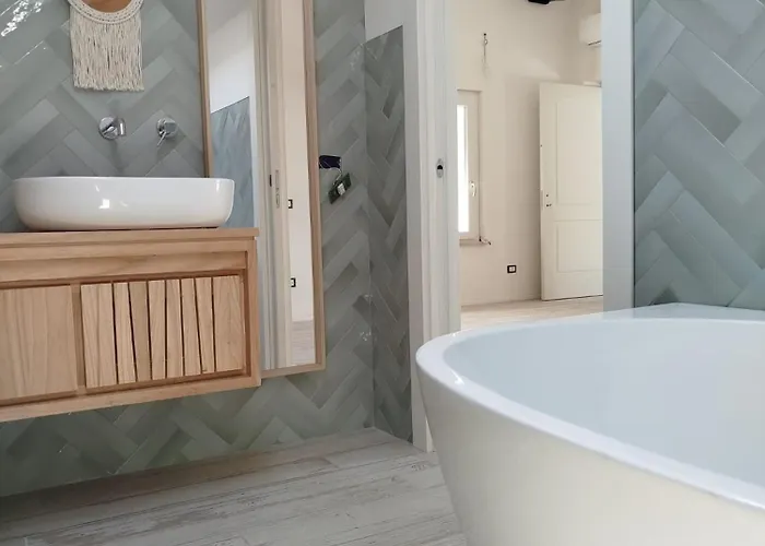 Slowcasa - Garden & Pool Chalet Torrevecchia Teatina