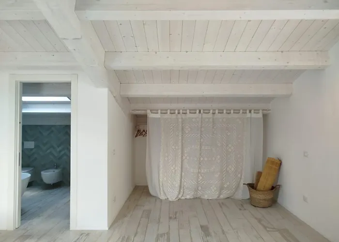 Slowcasa - Garden & Pool