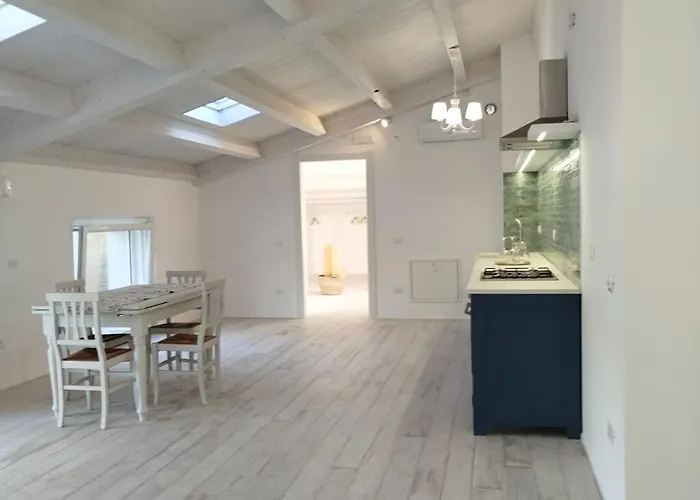 Slowcasa - Garden & Pool Chalet *