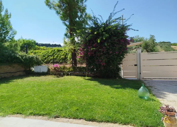 Slowcasa - Garden & Pool