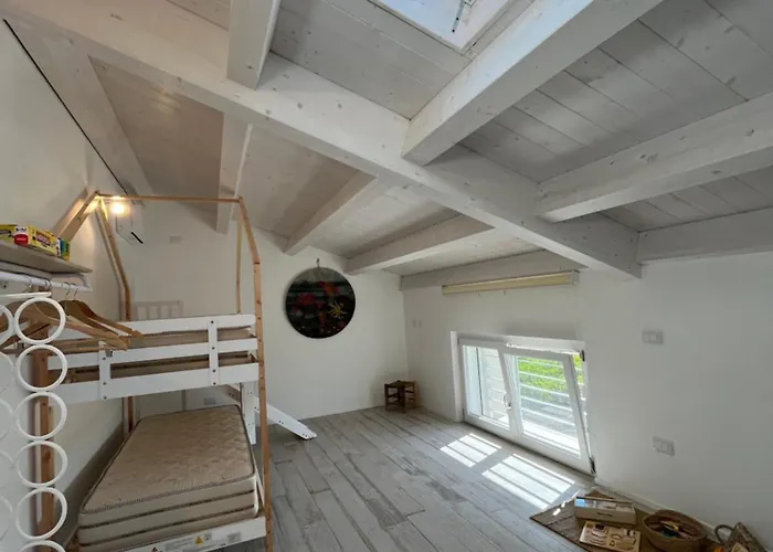 Slowcasa - Garden & Pool Chalet *